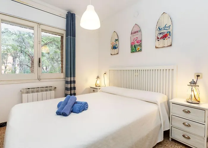 Cye 6 Cap By Interhome Salou